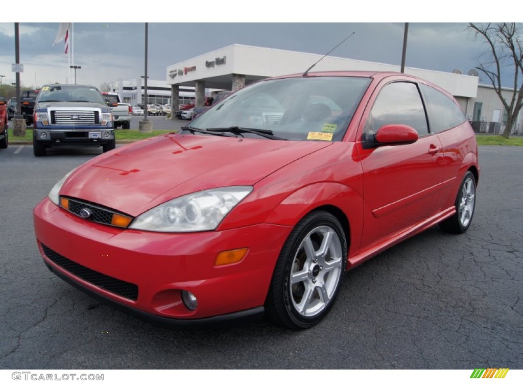 2004 Focus SVT Coupe - Infra-Red / Black/Red photo #6