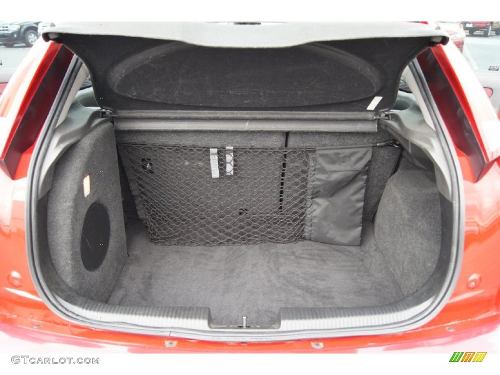 2004 Ford Focus SVT Coupe Trunk Photos