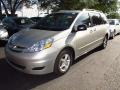 2007 Silver Shadow Pearl Toyota Sienna LE  photo #4