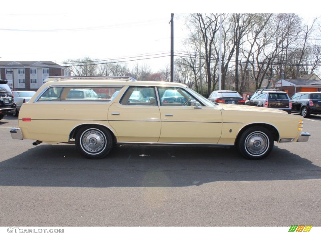 Antique Cream 1978 Ford LTD Wagon Exterior Photo #62843368