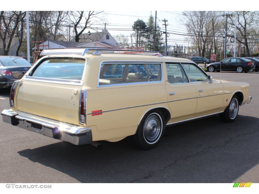Antique Cream 1978 Ford LTD Wagon Exterior Photo #62843377