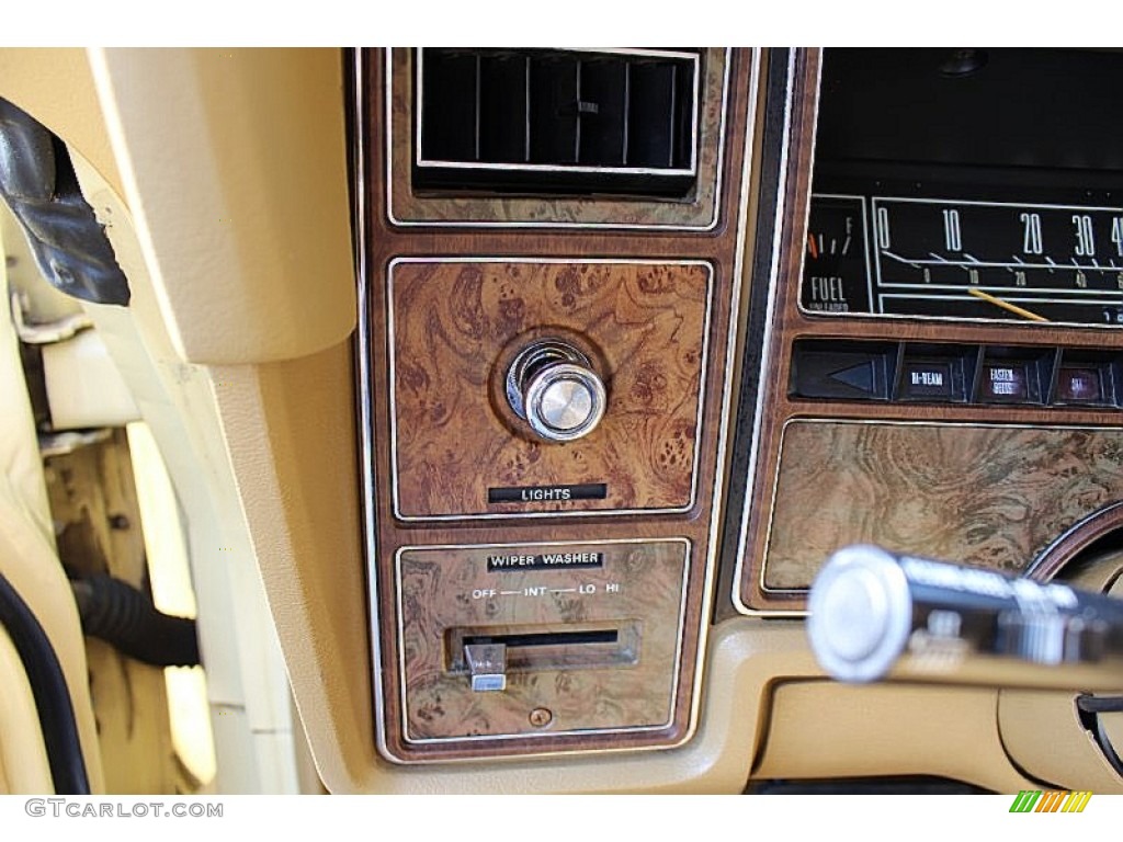 1978 Ford LTD Wagon Controls Photo #62843471