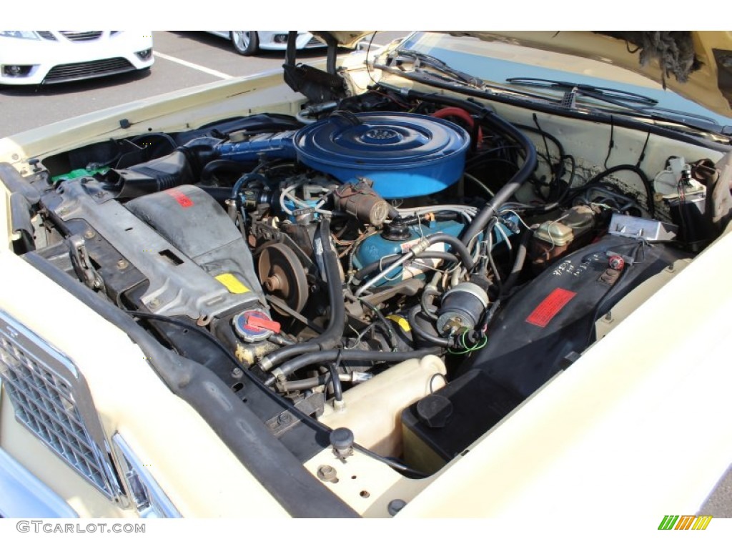 1978 Ford LTD Wagon Engine Photos