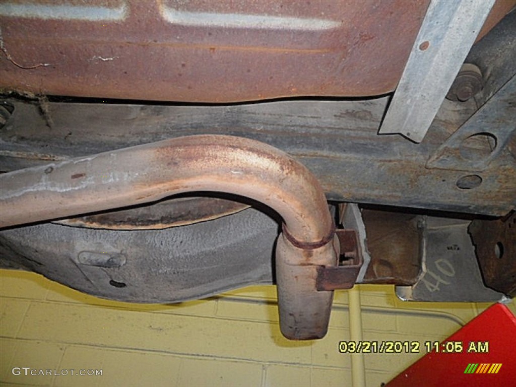 1978 Ford LTD Wagon Undercarriage Photo #62843704