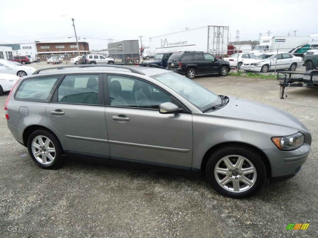 2006 V50 2.4i - Flint Grey Metallic / Off Black photo #5