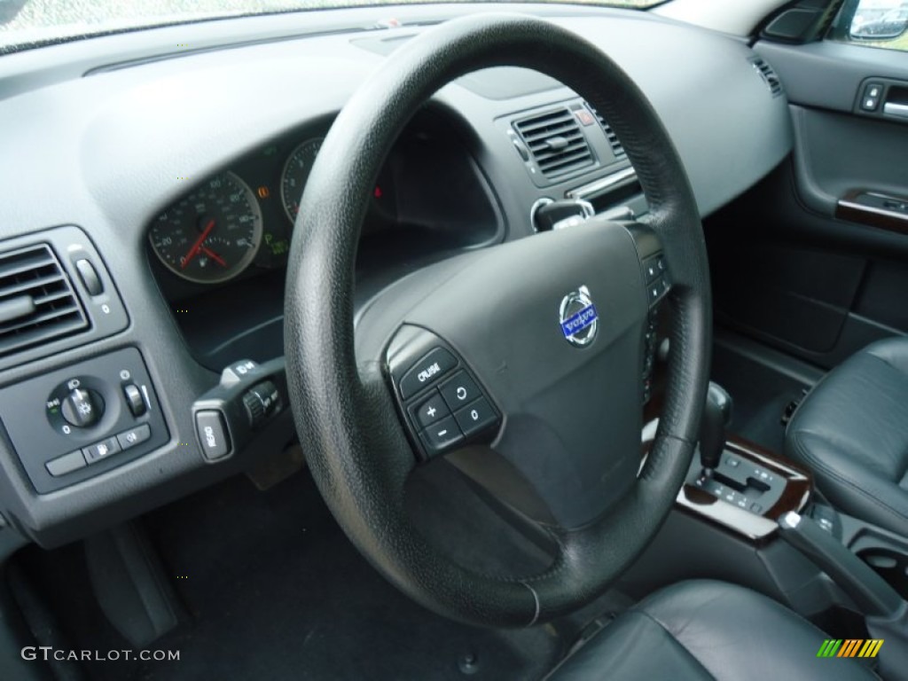 2006 Volvo V50 2.4i Off Black Steering Wheel Photo #62845301