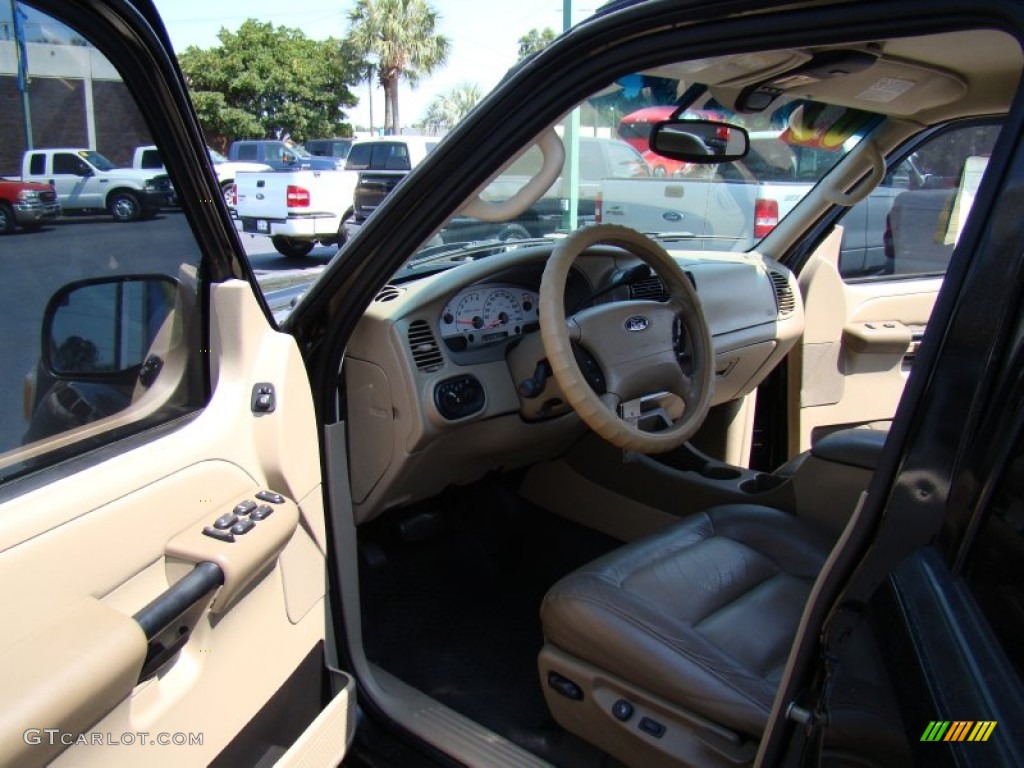 2005 Explorer Sport Trac Adrenalin - Black Clearcoat / Medium Dark Flint photo #9