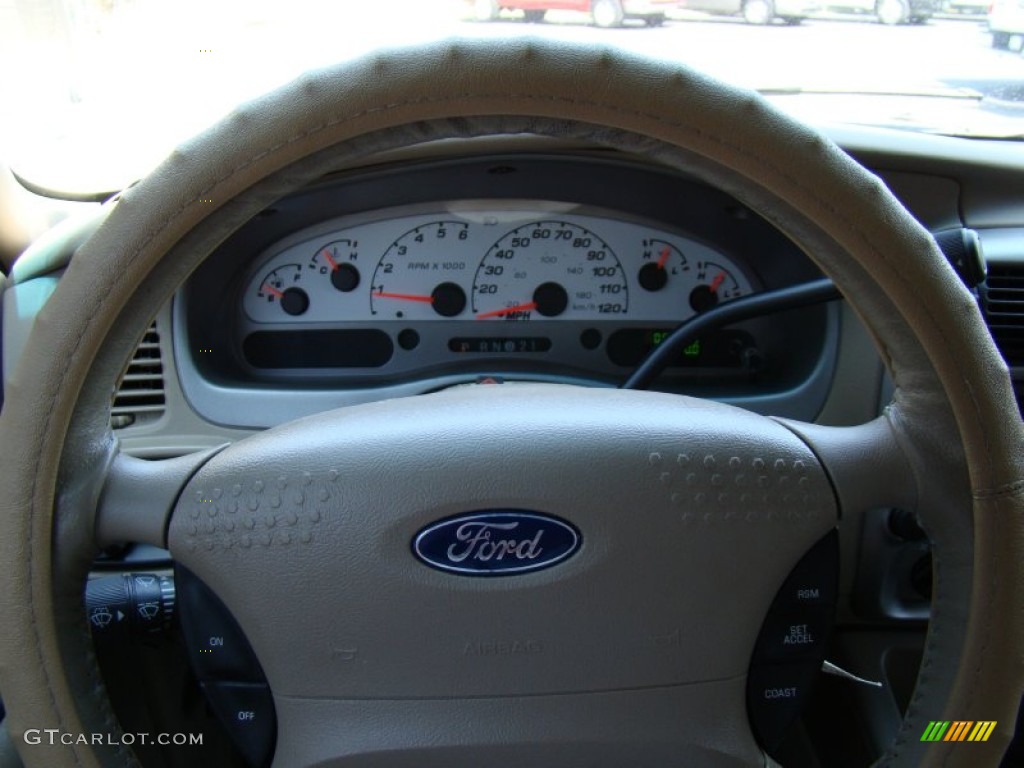 2005 Explorer Sport Trac Adrenalin - Black Clearcoat / Medium Dark Flint photo #23