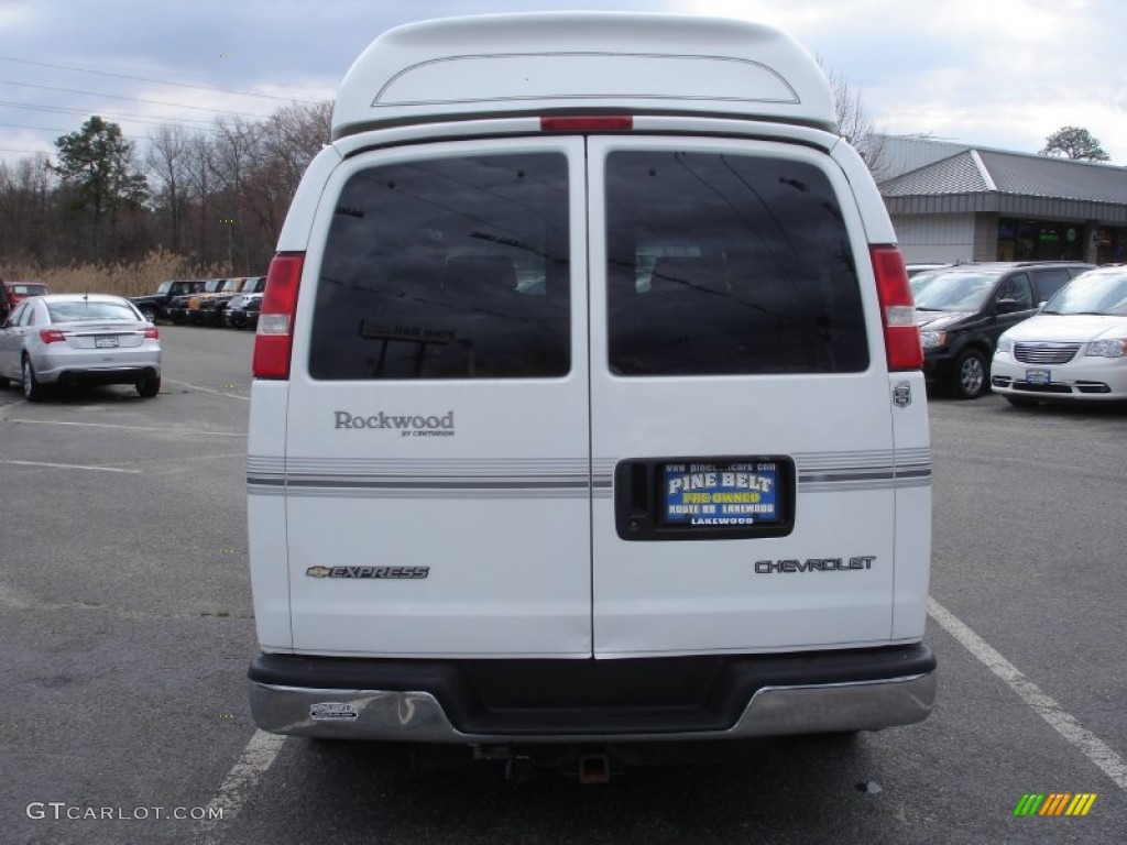 2003 Express 1500 Passenger Conversion Van - Summit White / Medium Dark Pewter photo #5