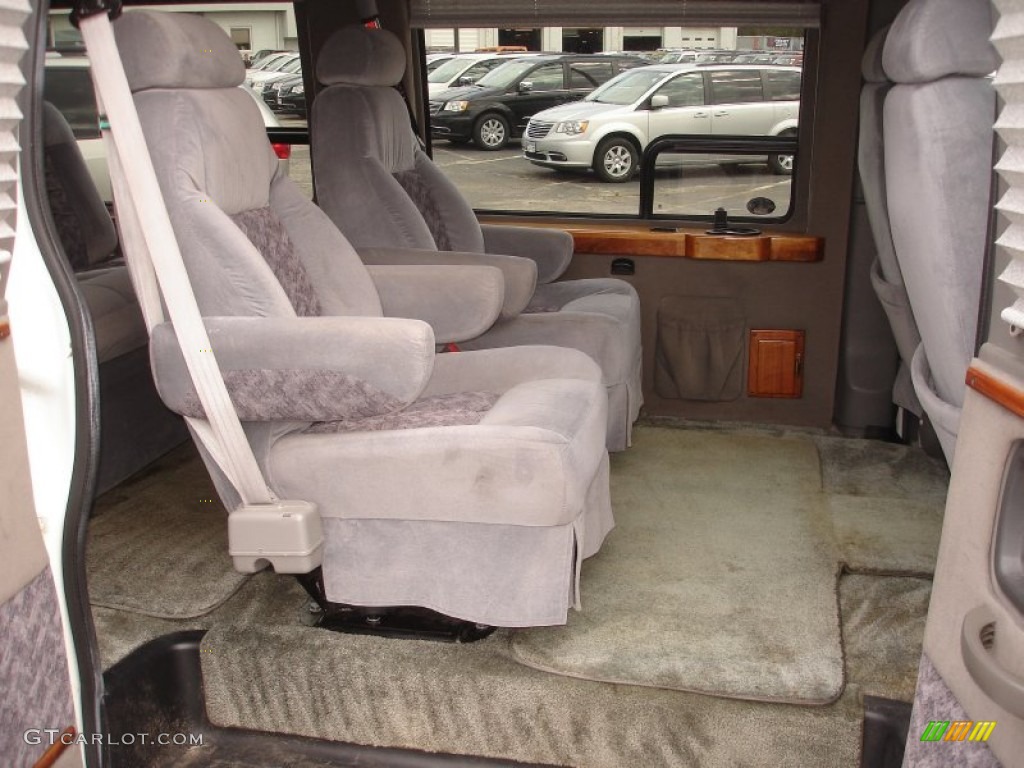 2003 Express 1500 Passenger Conversion Van - Summit White / Medium Dark Pewter photo #13