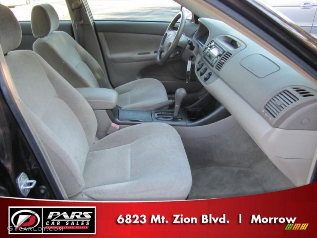 2002 Camry LE - Black Walnut Pearl / Taupe photo #9