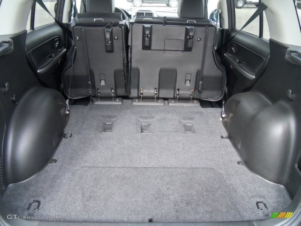 2011 Suzuki Grand Vitara Limited 4x4 Trunk Photo #62852749