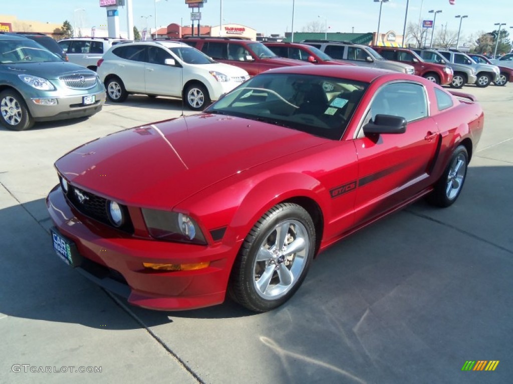 2008 Mustang GT/CS California Special Coupe - Dark Candy Apple Red / Dark Charcoal/Medium Parchment photo #5