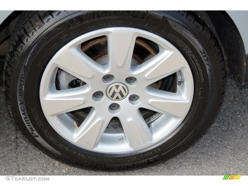 2007 Volkswagen Passat 2.0T Sedan Wheel Photo #62854828