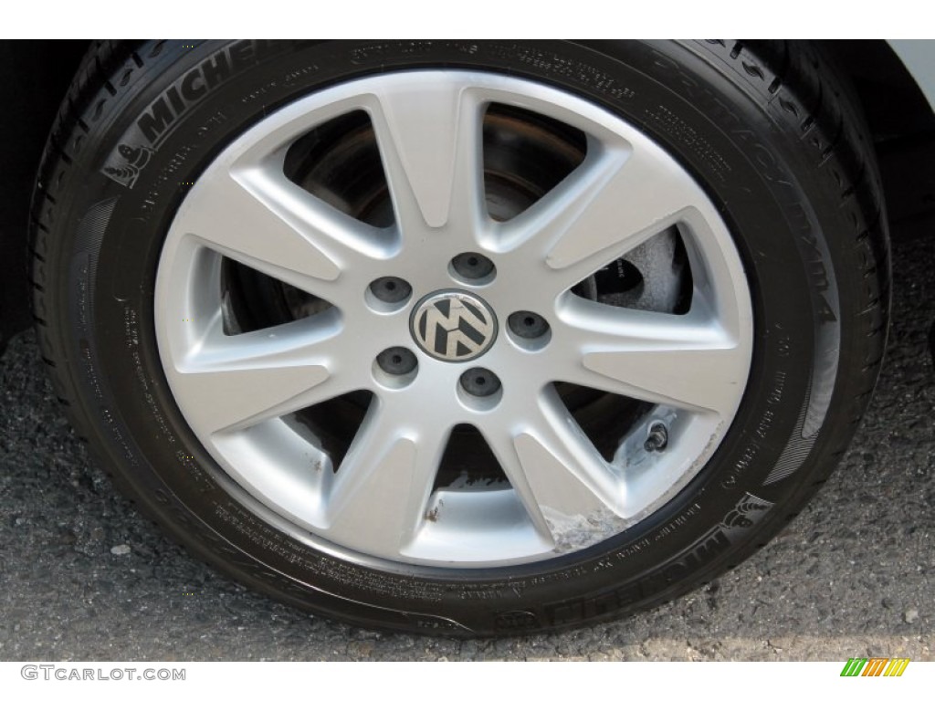 2007 Volkswagen Passat 2.0T Sedan Wheel Photo #62854837