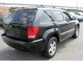 Black - Grand Cherokee Laredo 4x4 Photo No. 6