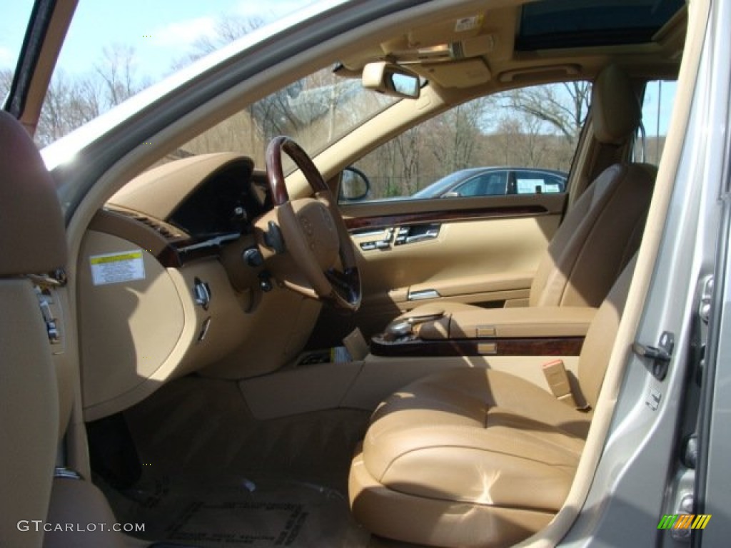 Savanna/Cashmere Interior 2009 Mercedes-Benz S 550 4Matic Sedan Photo #62855200