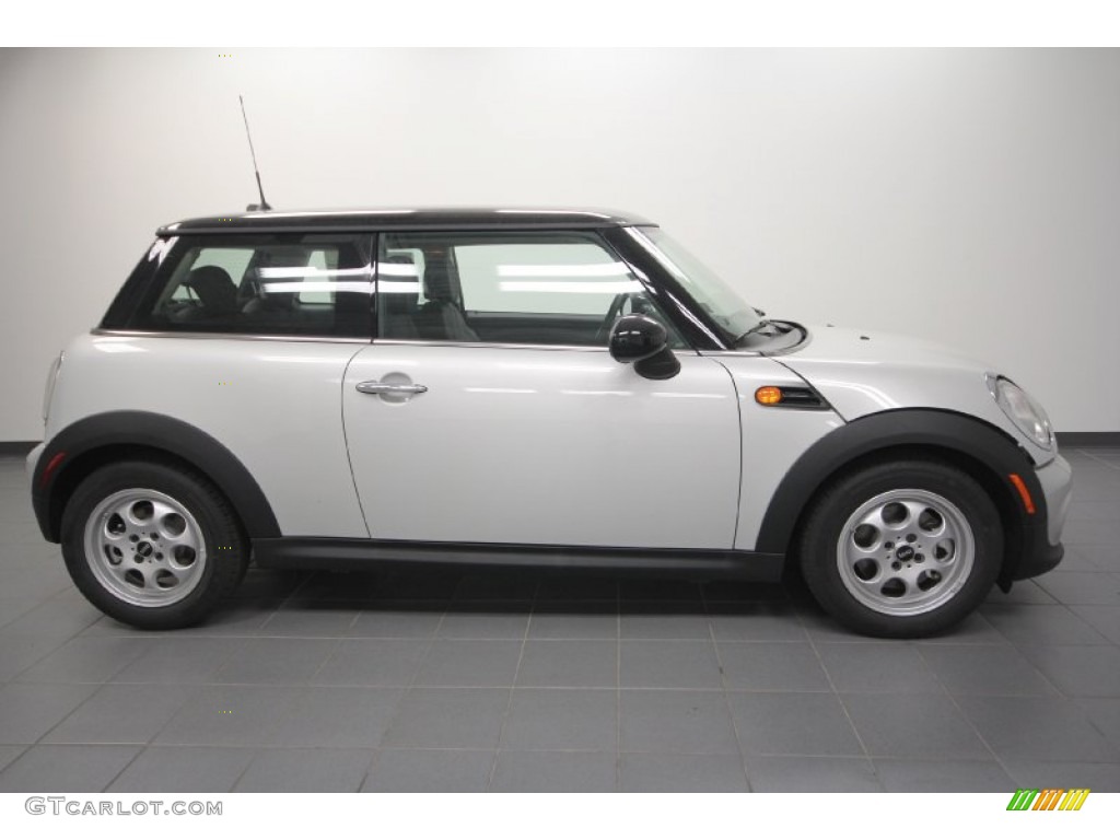 White Silver Metallic 2012 Mini Cooper Hardtop Exterior Photo #62855380
