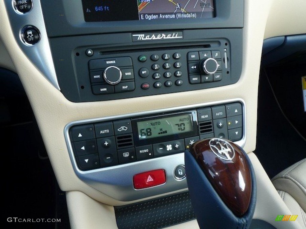 2012 Maserati GranTurismo Convertible GranCabrio Controls Photo #62856028