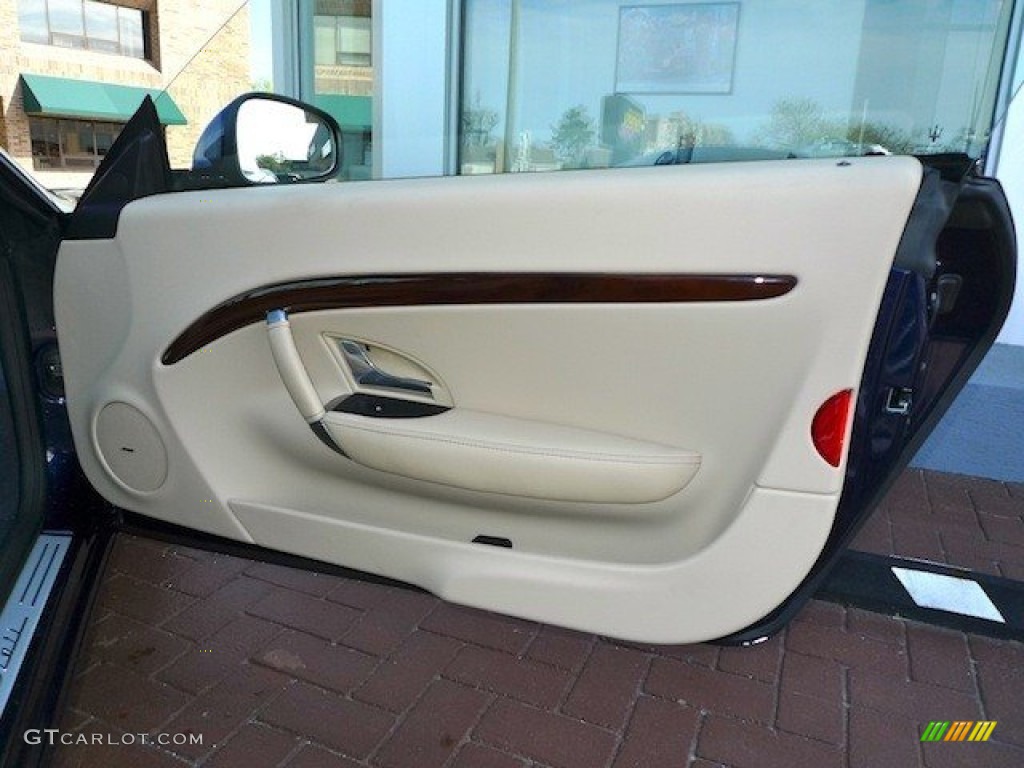 2012 Maserati GranTurismo Convertible GranCabrio Sabbia Door Panel Photo #62856061