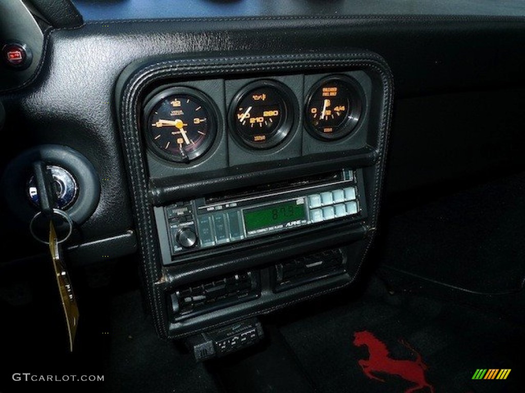 1988 Ferrari 328 GTS Gauges Photos