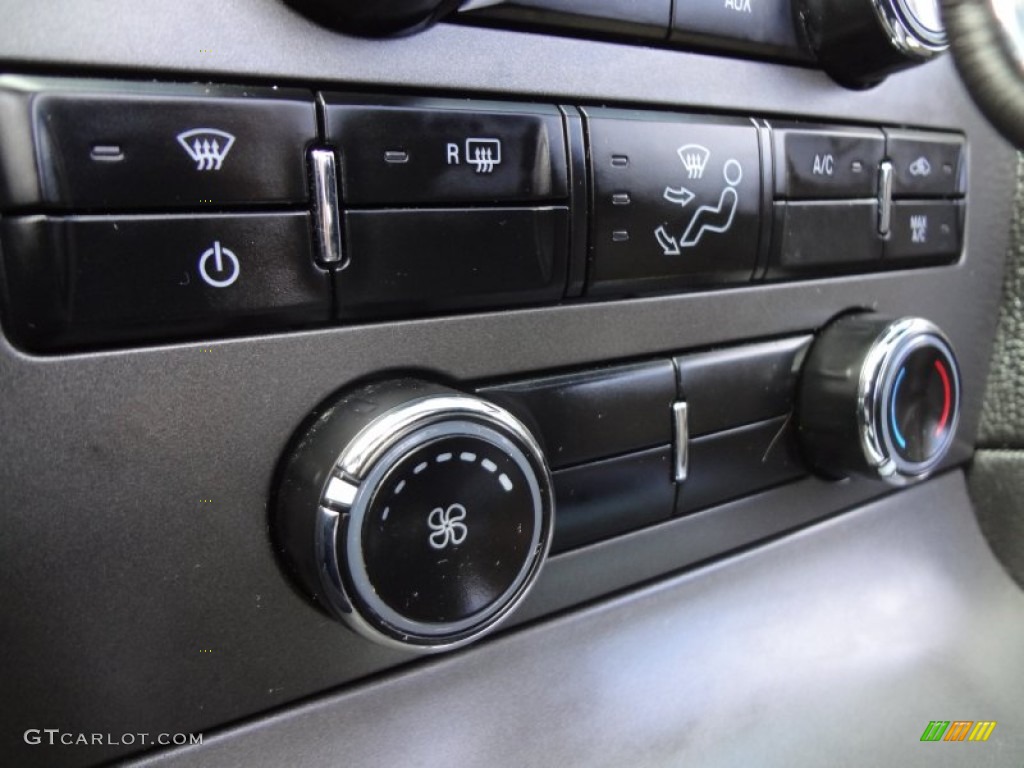 2011 Mustang V6 Convertible - Grabber Blue / Charcoal Black photo #18