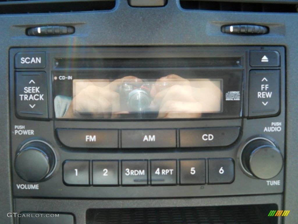 2006 Kia Spectra EX Sedan Audio System Photo #62859895