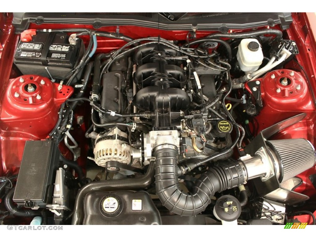 2006 Ford Mustang V6 Deluxe Coupe 4.0 Liter SOHC 12-Valve V6 Engine Photo #62861836