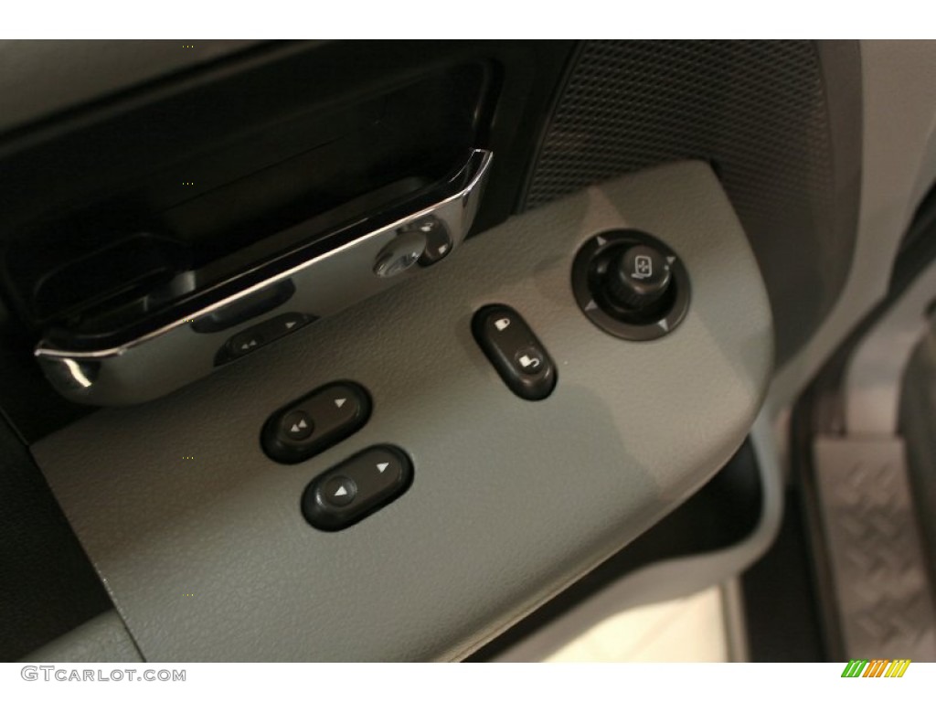 2005 F150 XLT Regular Cab - Dark Shadow Grey Metallic / Medium Flint/Dark Flint Grey photo #6