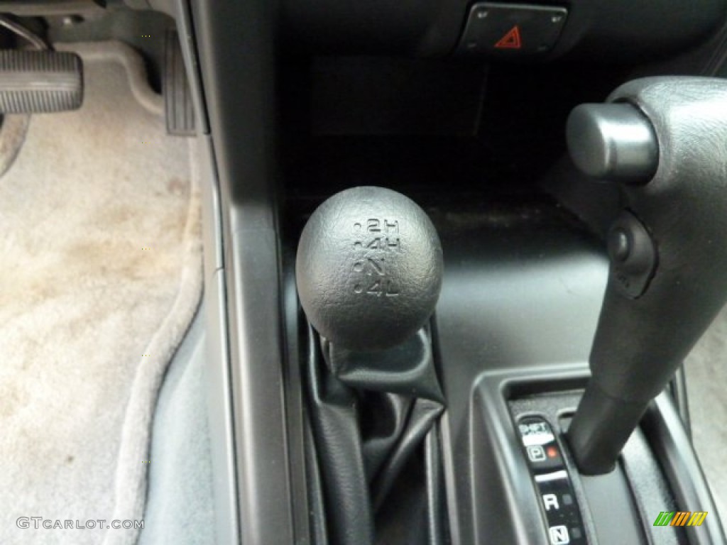 2004 Nissan Xterra XE 4x4 4 Speed Automatic Transmission Photo #62866114