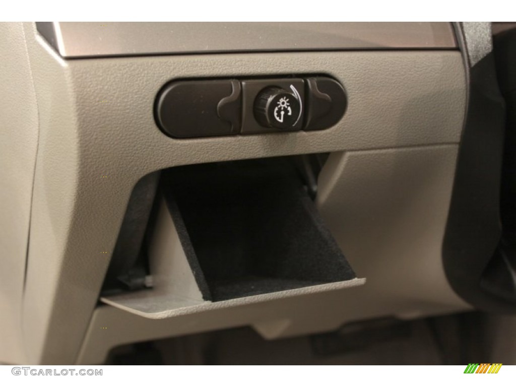 2009 Aura XE - Techno Gray / Gray photo #8