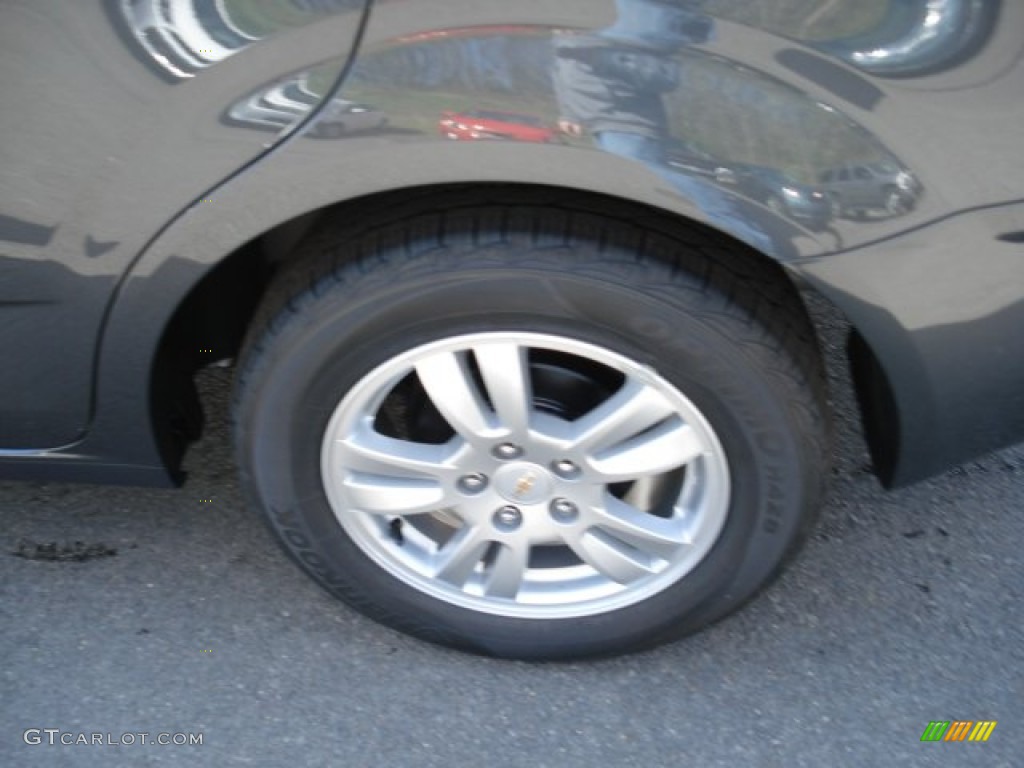 2012 Chevrolet Sonic LS Sedan Wheel Photo #62871611