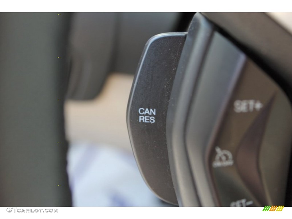 2012 Ford Focus SEL Sedan Controls Photo #62874716