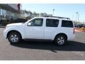 2006 Avalanche White Nissan Pathfinder SE  photo #8