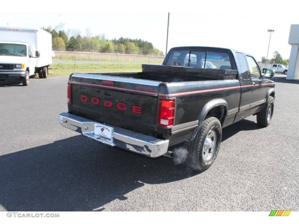 1994 Dakota SLT Extended Cab 4x4 - Black / Gray photo #5