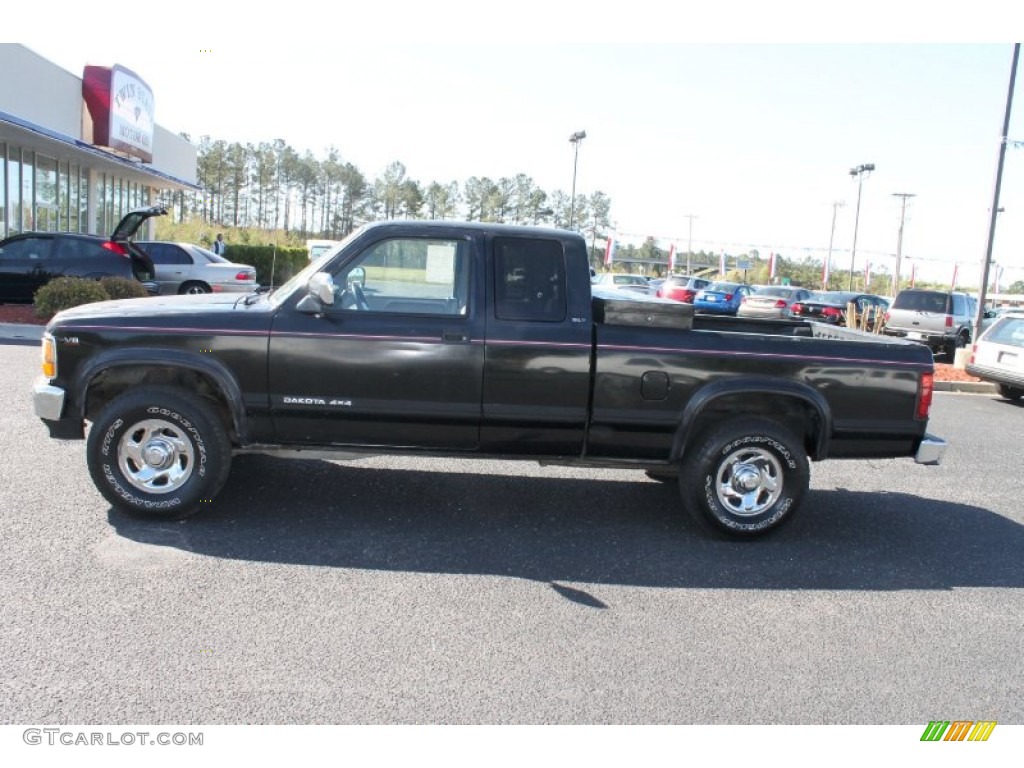 1994 Dakota SLT Extended Cab 4x4 - Black / Gray photo #8