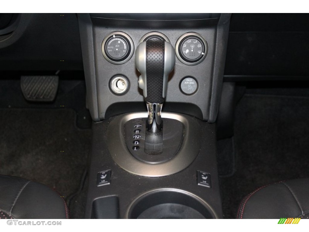 2011 Rogue SL AWD - Silver Ice Metallic / Black photo #13