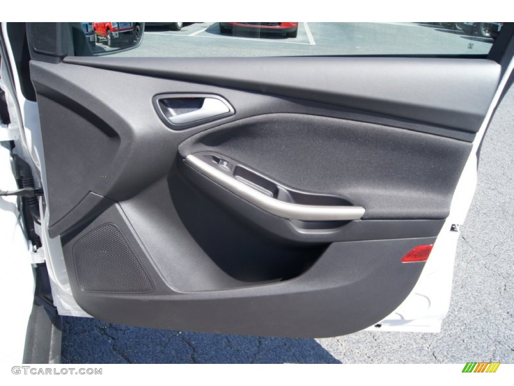 2012 Ford Focus SEL 5-Door Charcoal Black Leather Door Panel Photo #62878850