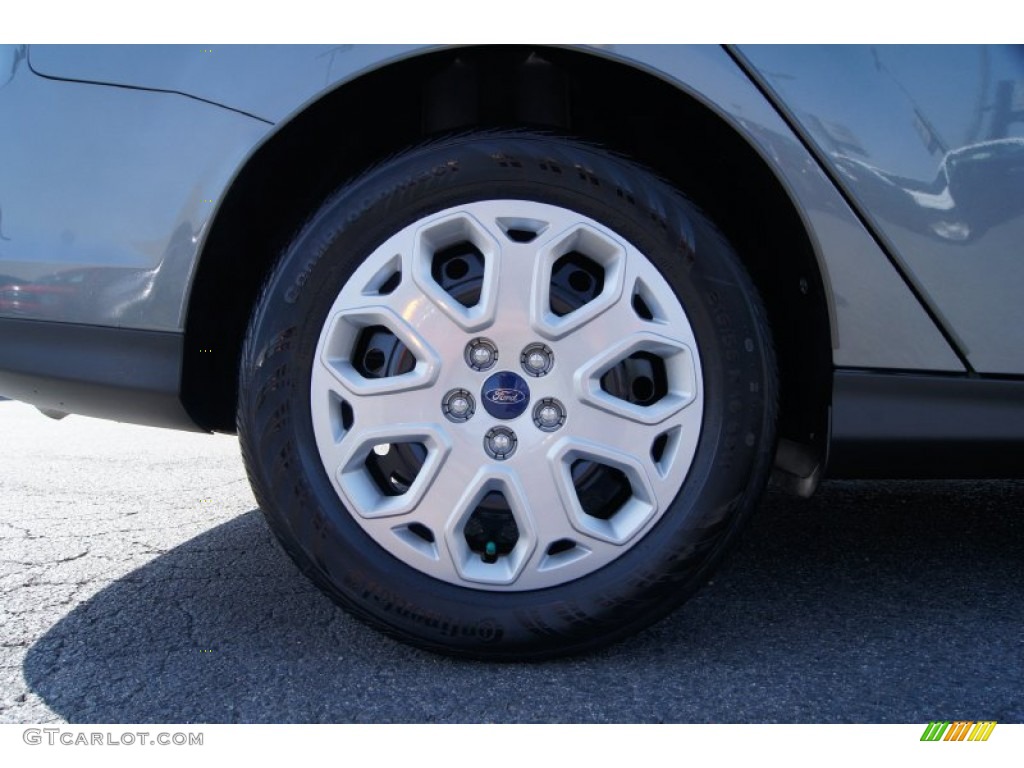 2012 Focus SE Sedan - Sterling Grey Metallic / Charcoal Black photo #14