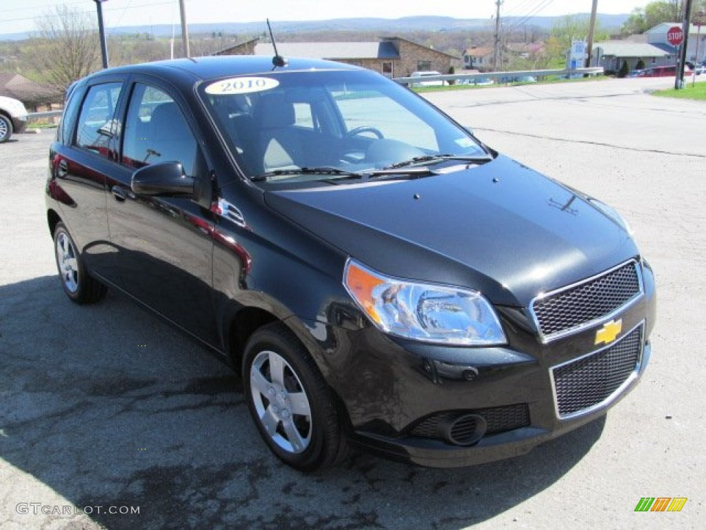 2010 Aveo Aveo5 LT - Black Granite / Charcoal photo #9