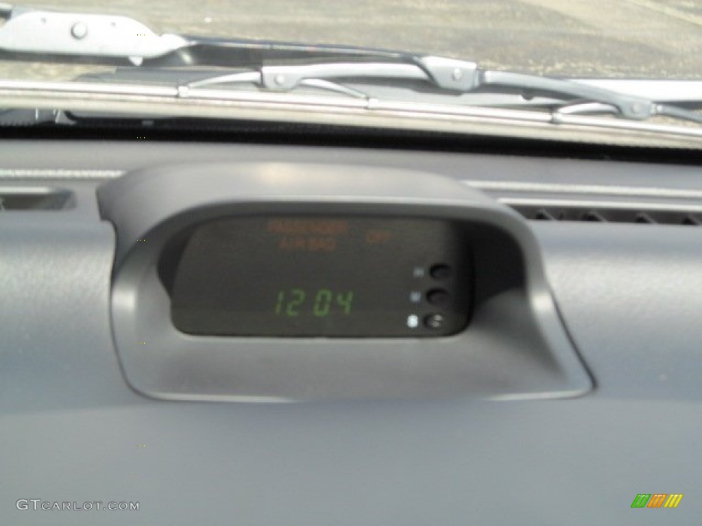 2010 Aveo Aveo5 LT - Black Granite / Charcoal photo #19