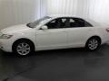 Super White - Camry LE Photo No. 18