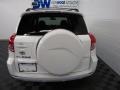 Super White - RAV4  Photo No. 8