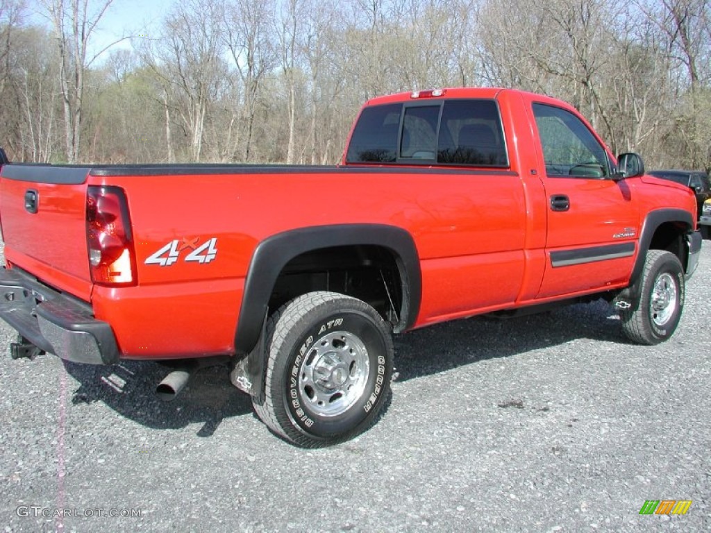 Victory Red 2005 Chevrolet Silverado 2500HD LS Regular Cab 4x4 Exterior Photo #62887175