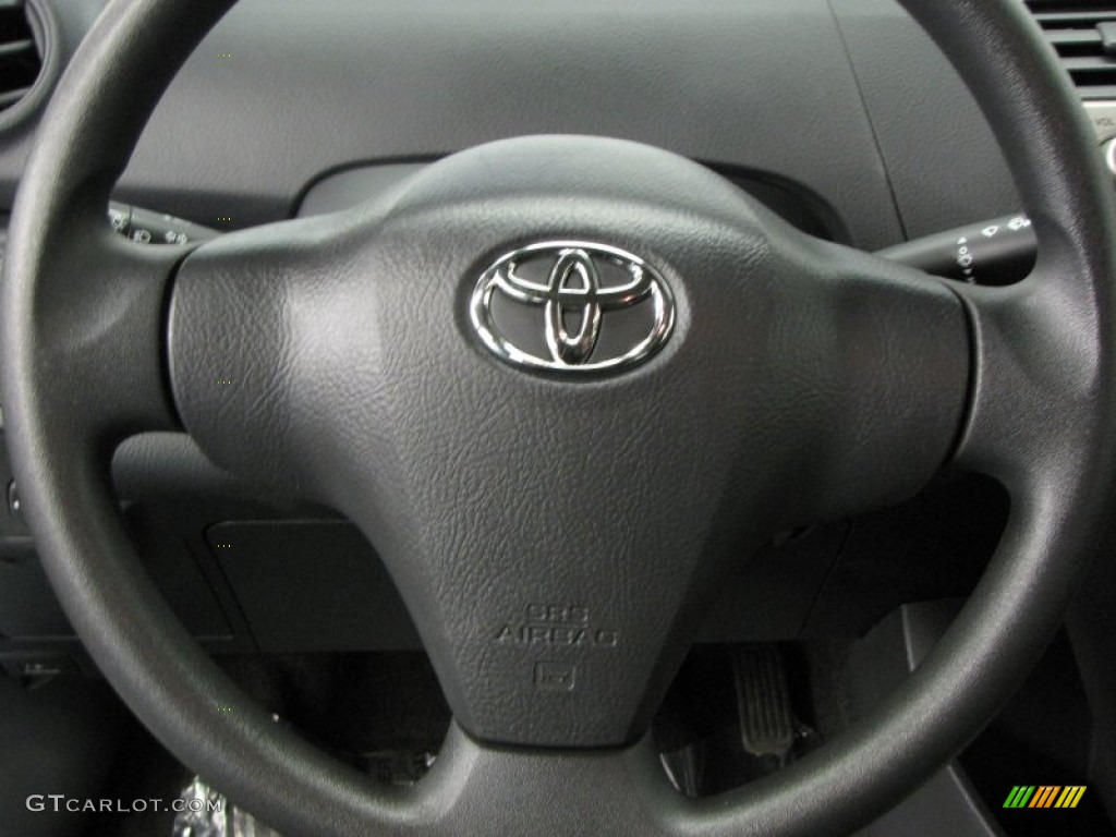 2010 Yaris Sedan - Jade Sea Metallic / Dark Charcoal photo #9