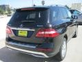Black - ML 350 4Matic Photo No. 4