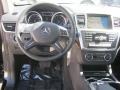 Black - ML 350 4Matic Photo No. 9