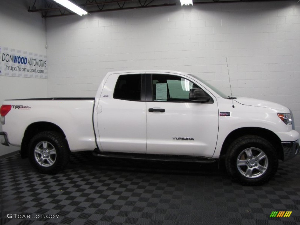 2007 Tundra SR5 TRD Double Cab 4x4 - Super White / Graphite Gray photo #5