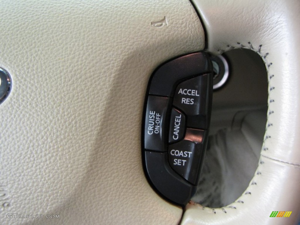 2003 Infiniti Q 45 Luxury Sedan Controls Photos