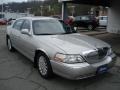 Silver Birch Metallic - Town Car Sedan Photo No. 2